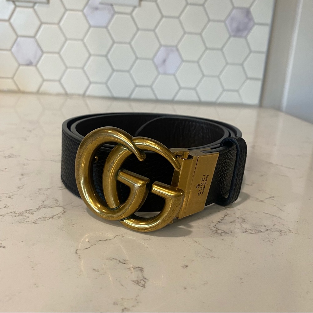 ✨REVERSIBLE GUCCI BELT: BLACK AND BROWN LEATHER ✨